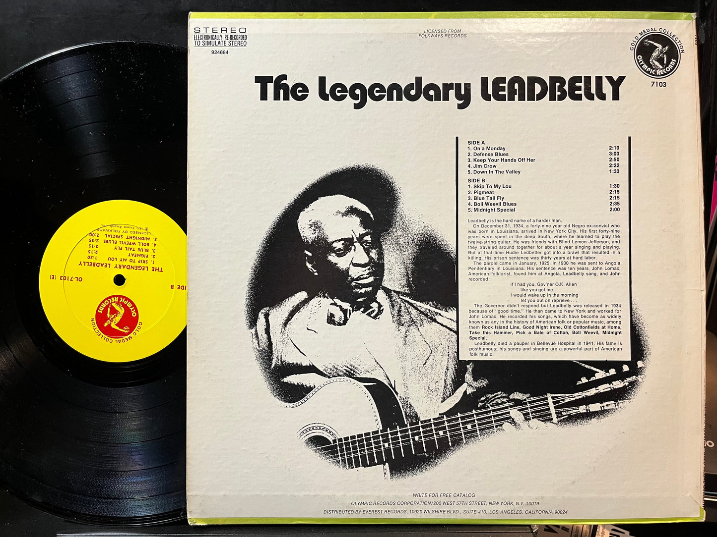 Leadbelly - The Legendary Leadbelly (VINYL) | Near Mint (NM) Excellent (EX)-