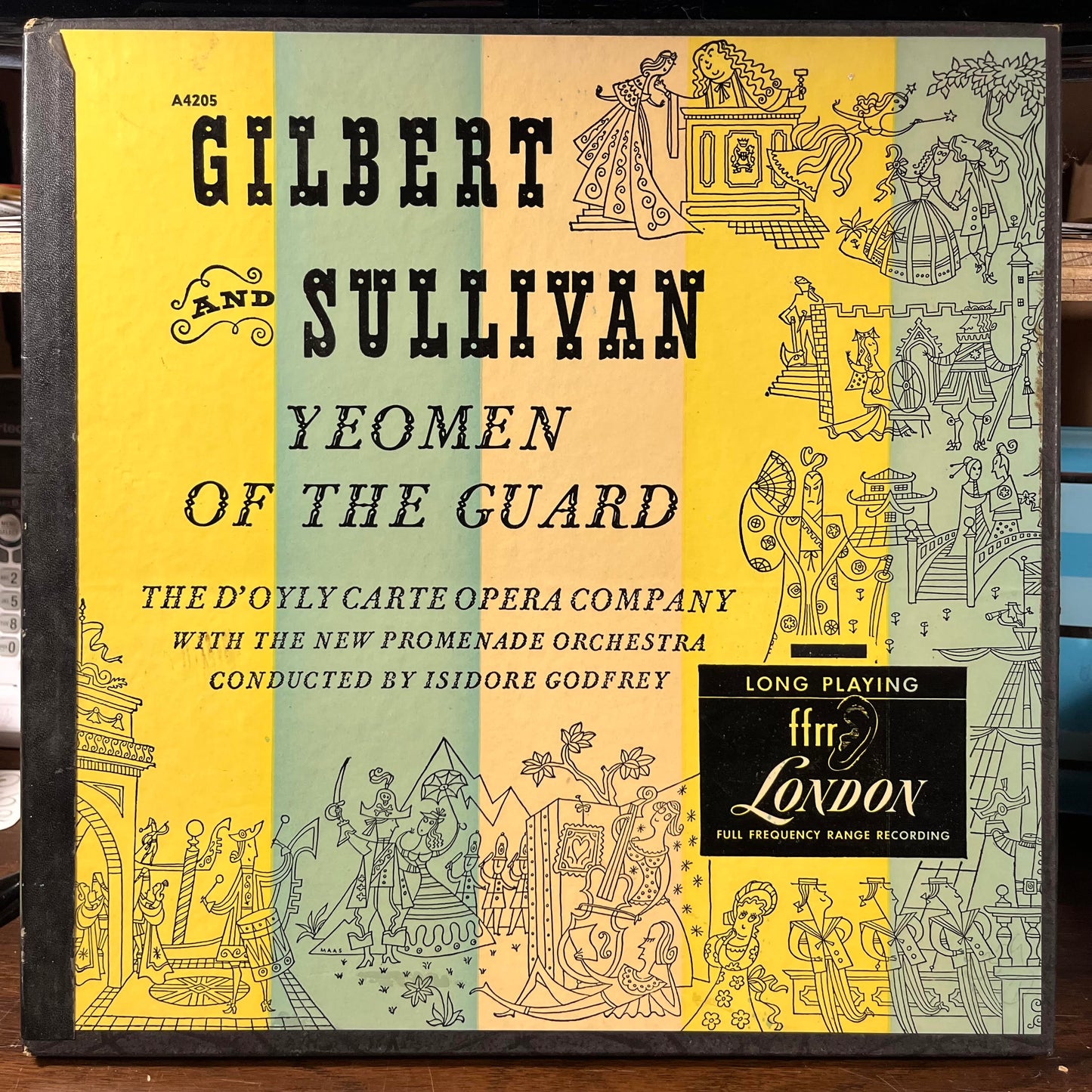Gilbert & Sullivan - Yeomen Of The Guard (2xVINYL BOX) | Near Mint (NM or M-) Excellent (EX)-