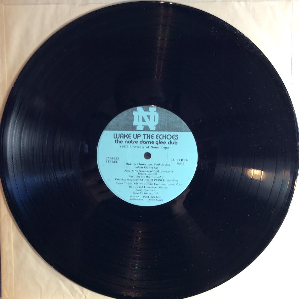 The Notre Dame Glee Club - Wake Up The Echoes! (VINYL) | Near Mint (NM) Near Mint (NM)-