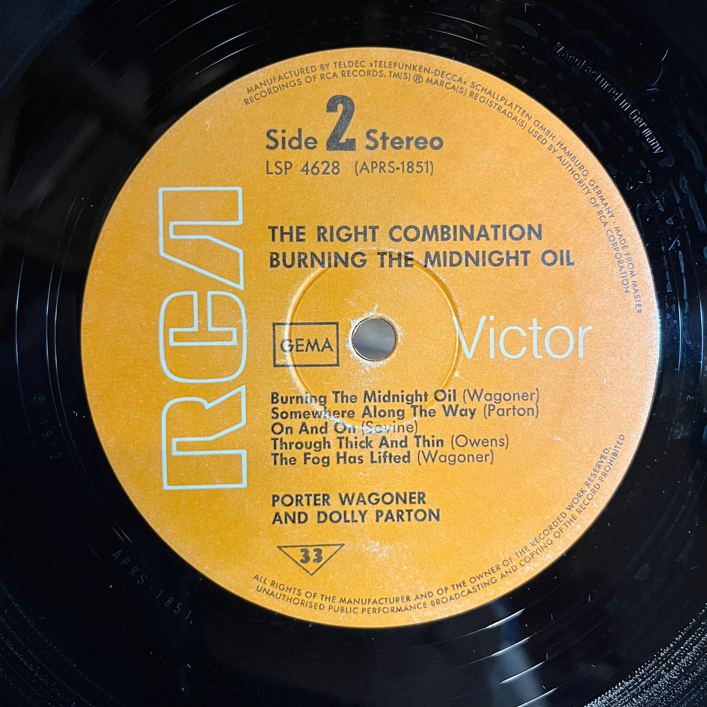 Porter Wagoner And Dolly Parton - The Right Combination Burning The Midnight Oil (GERMAN VINYL) | Near Mint (NM) Near Mint (NM)-