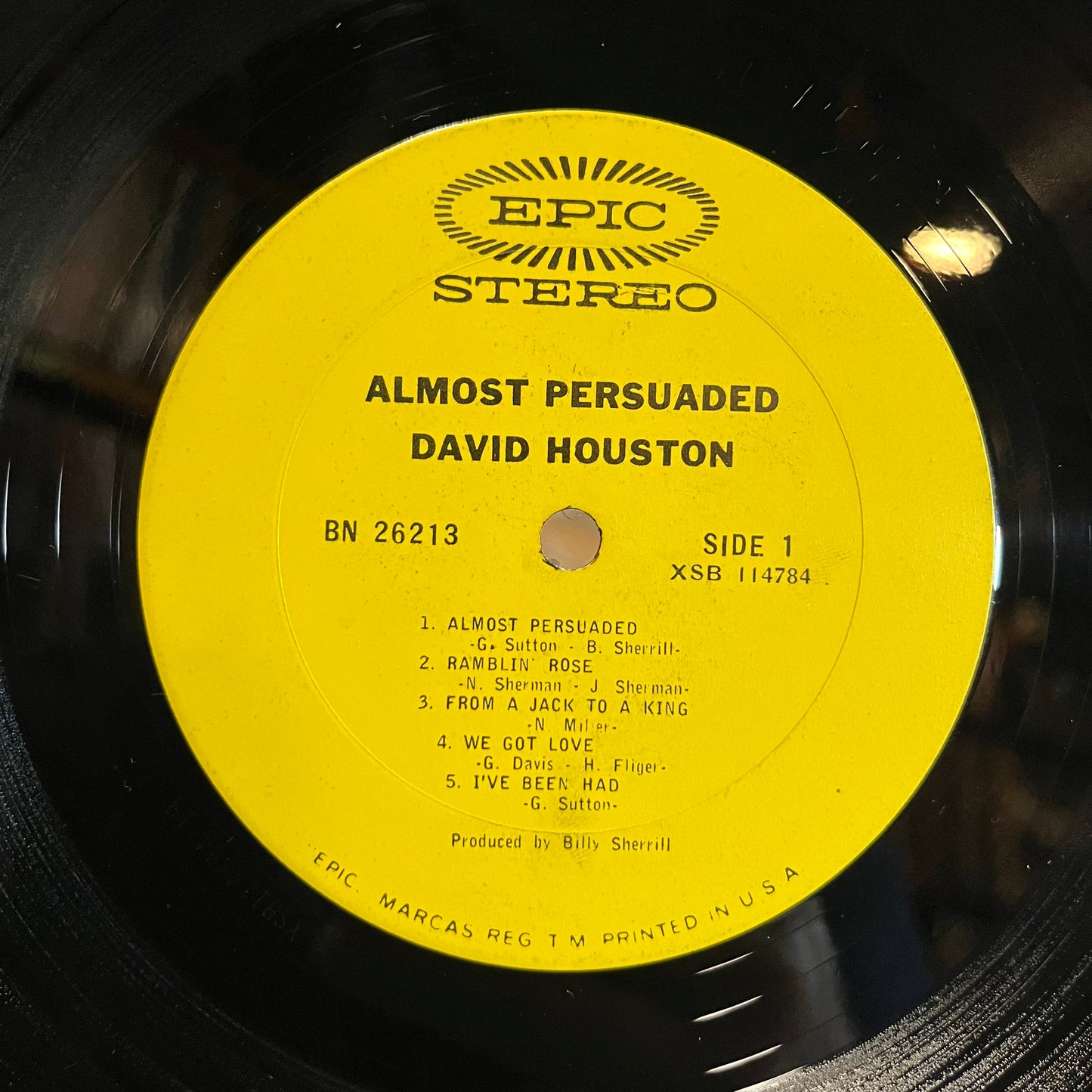 David Houston - Almost Persuaded (VINYL) | Near Mint (NM) Near Mint (NM)-