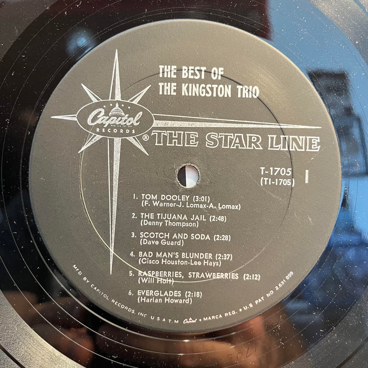Kingston Trio - The Best Of The Kingston Trio | Very Good (VG) Near Mint (NM)-