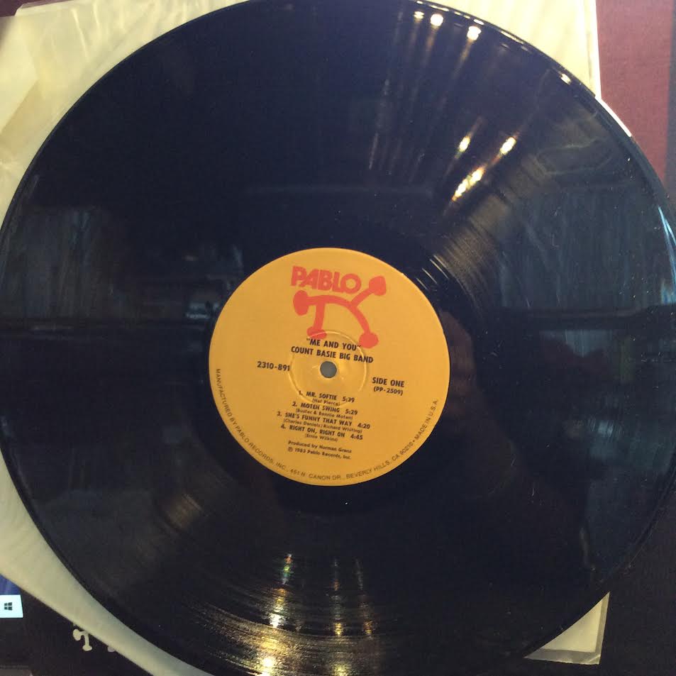 Count Basie Orchestra - Me And You (VINYL) | Near Mint (NM) Near Mint (NM)-