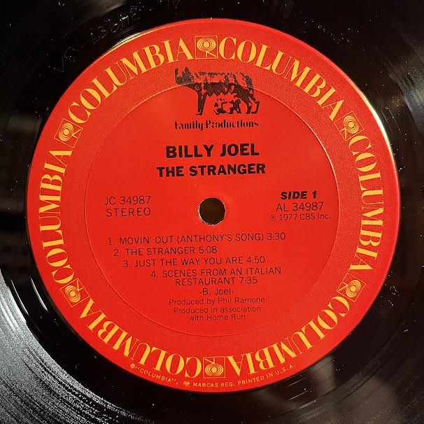 Billy Joel - The Stranger (VINYL) | Near Mint- (NM-)-