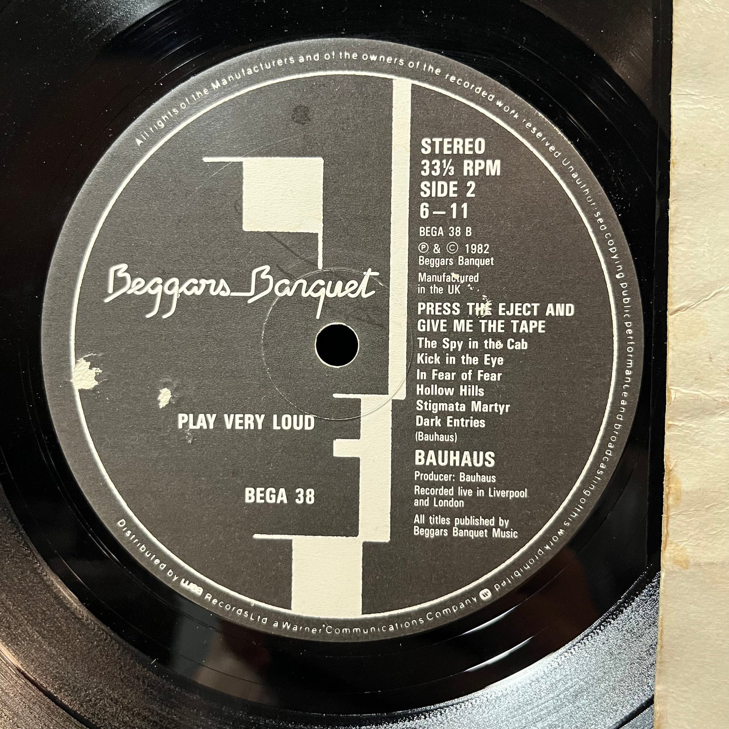 Bauhaus - Press The Eject And Give Me The Tape (VINYL LP BEGGARS BANQUET BBL 38 1988) | USED Very Good Plus (VG+) Very Good (VG)--