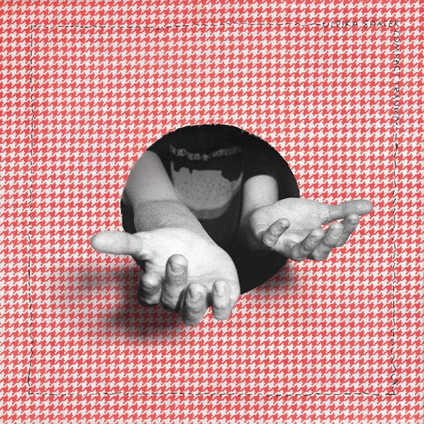 Ulrika Spacek - Compact Trauma (INDIE EXCLUSIVE, FROSTED CLEAR WITH BLACK MIDDLE VINYL) |-