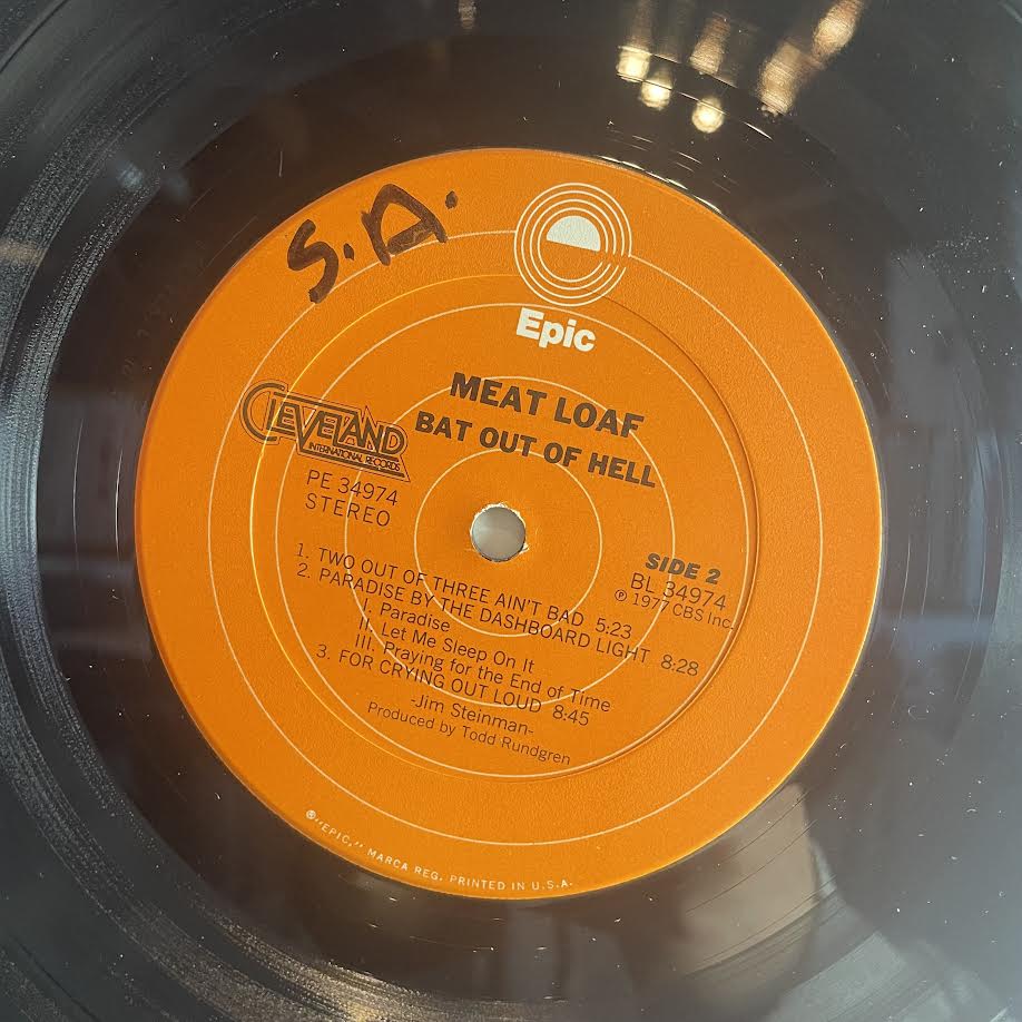 Meat Loaf - Bat Out Of Hell (VINYL) | Excellent (EX) Very Good Plus (VG+)--