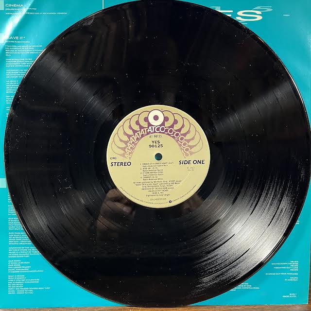 Yes - 90125 (VINYL) | Near Mint- (NM-) Near Mint- (NM-)-