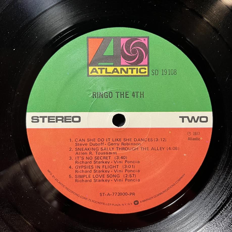 Ringo Starr - Ringo The 4th (VINYL) | Near Mint (NM) Excellent+ (EX+)-