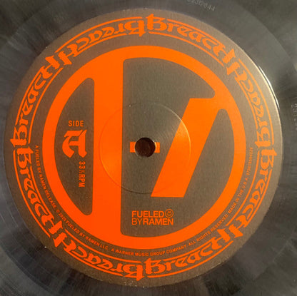 Breach (HOT TOPIC COLOR VINYL) | Mint (M) Mint (M)-