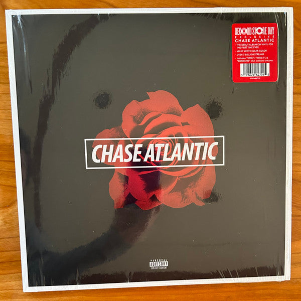Chase Atlantic | Mint (M) Mint (M)-