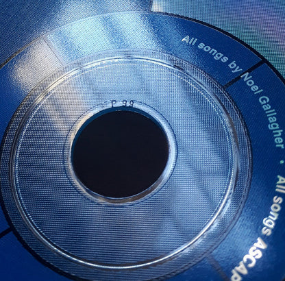 Oasis (2) - Definitely Maybe (CD) | Near Mint (NM) Near Mint (NM)-