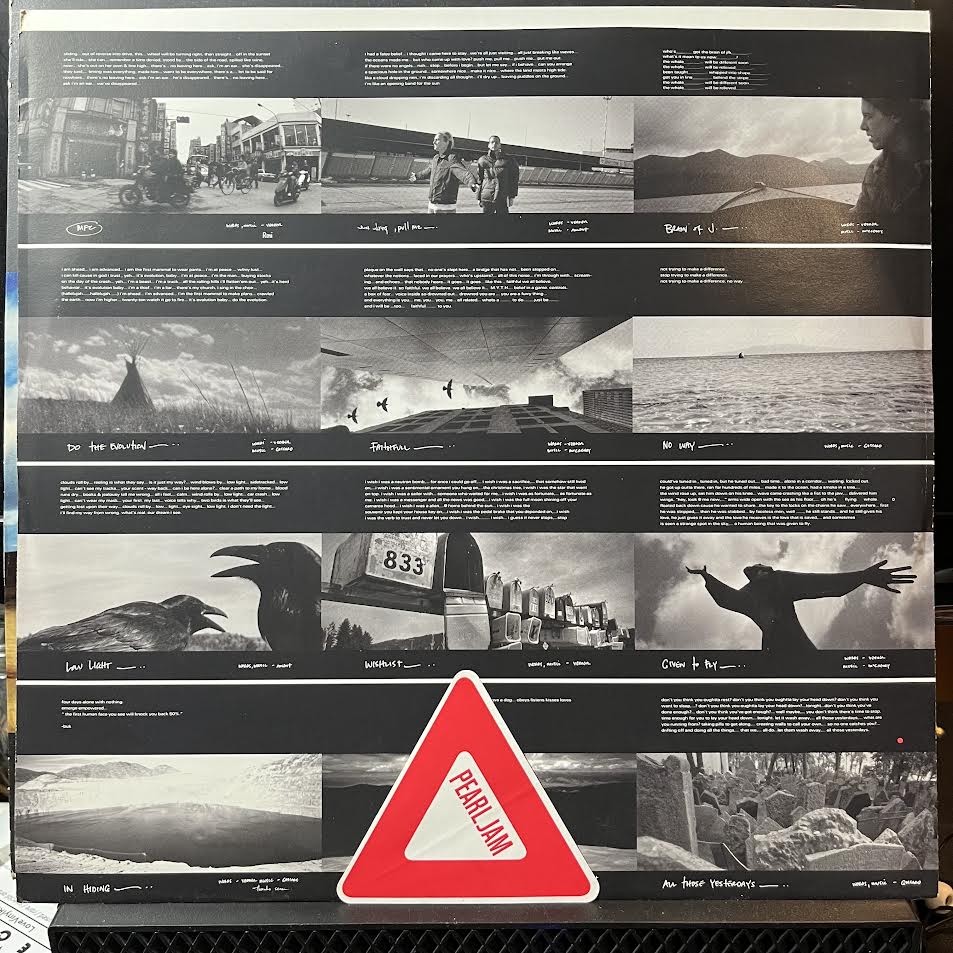 Pearl Jam - Yield (VINYL) | Near Mint (NM) Excellent (EX)-