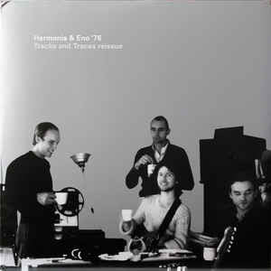 Tracks And Traces | Mint (M) Mint (M)-