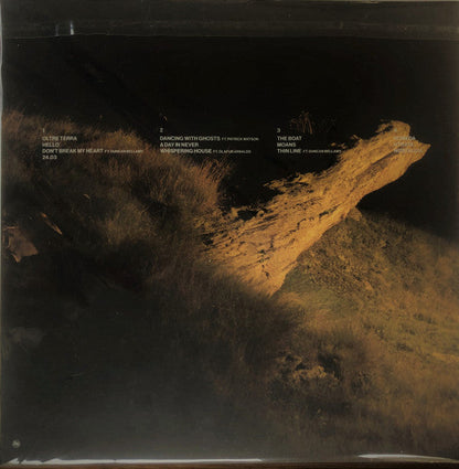 Ghosts | Mint (M) Mint (M)-