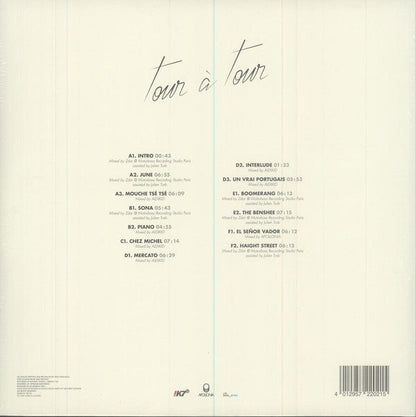 Tour À Tour | Mint (M) Mint (M)-