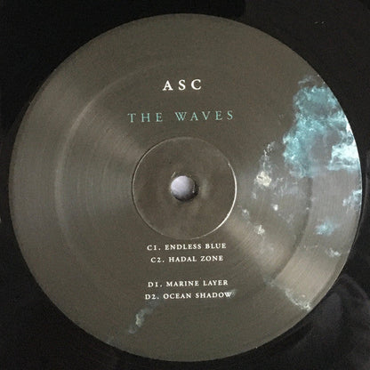 The Waves | Mint (M) Mint (M)-