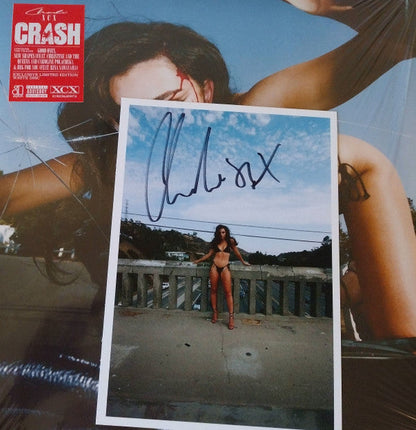 Crash | Mint (M) Mint (M)-