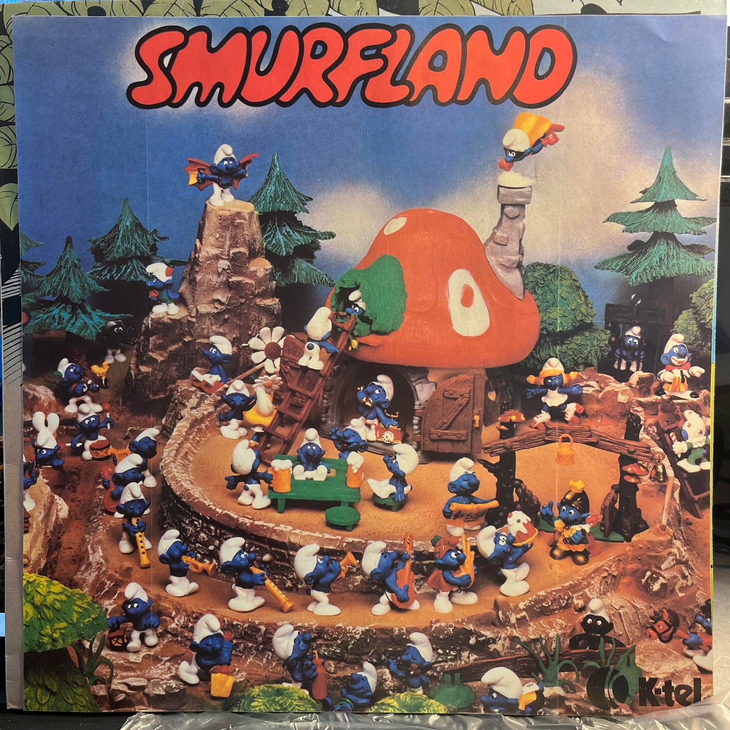 The Smurfs (2) - The Smurfs All Star Show *NEW ZEALAND* | Near Mint (NM) Near Mint (NM)-