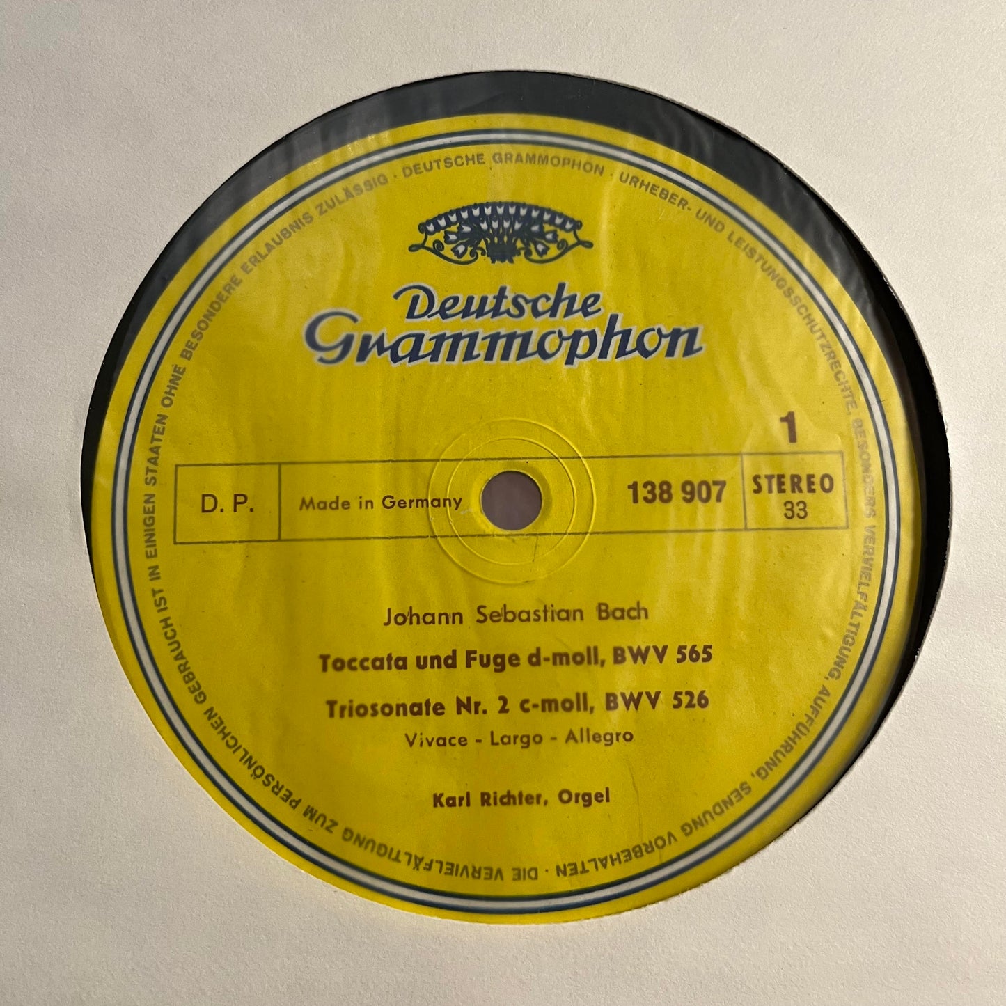 Johann Sebastian Bach - Toccata Und Fuge d-moll, BWV 565 · Triosonate Nr. 2 c-moll, BWV 526 · Präludium Und Fuge D-dur, BWV 532 · Fantasie Und Fuge g-moll, BWV 542 *SHRINK/GERMANY* | Near Mint (NM) Near Mint (NM)-