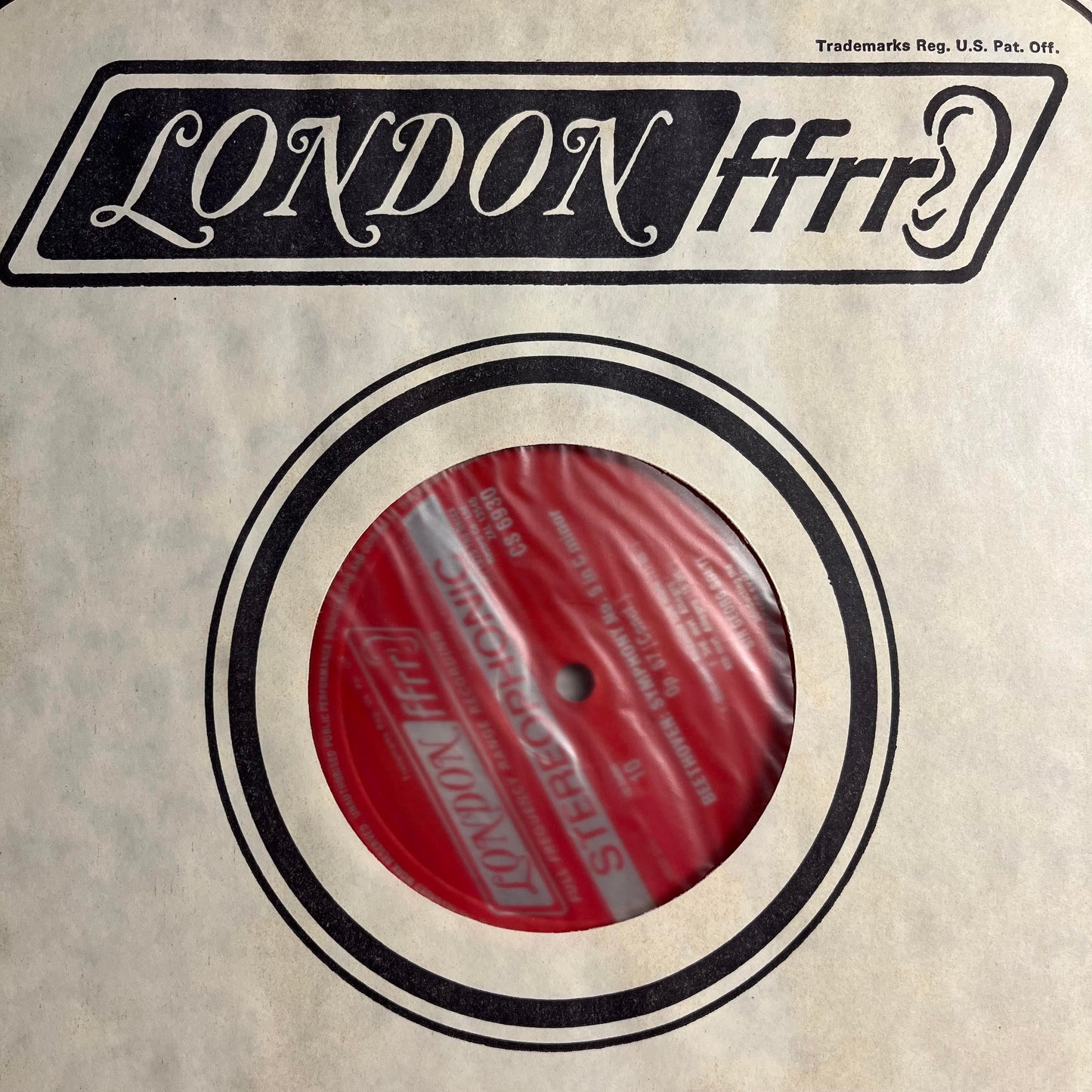 Ludwig van Beethoven - Symphony No. 5 / Leonore Overture No. 3 *SHRINK/IMPORT STICKER* | Near Mint (NM) Near Mint (NM)-
