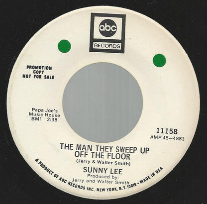 Sunny Lee - Four Walls / The Man They Sweep Up Off The Floor (7" VINYL) | Excellent+ (EX+) Excellent (EX)-