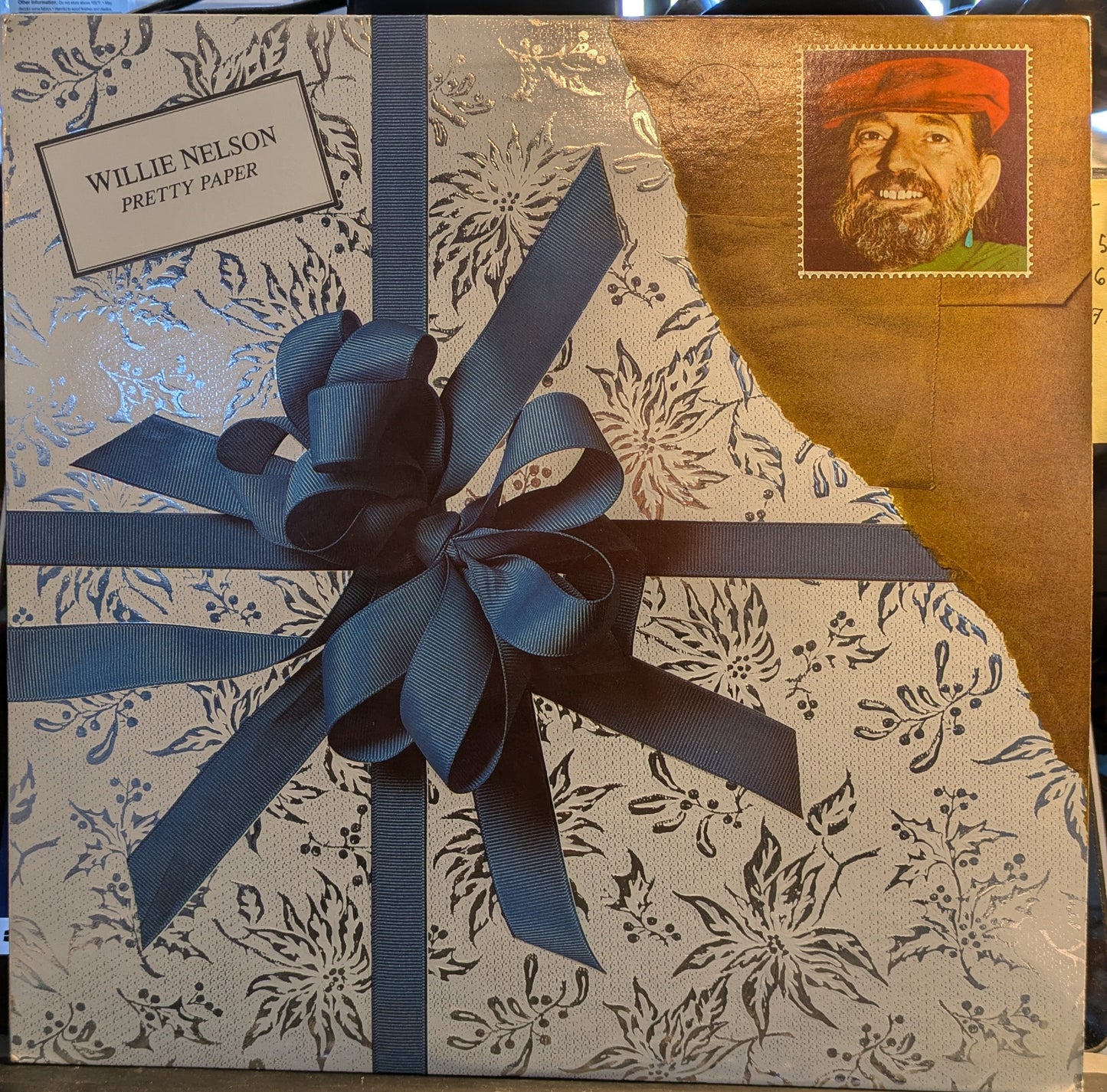 Willie Nelson - Pretty Paper (VINYL) | Near Mint (NM) Near Mint (NM)-