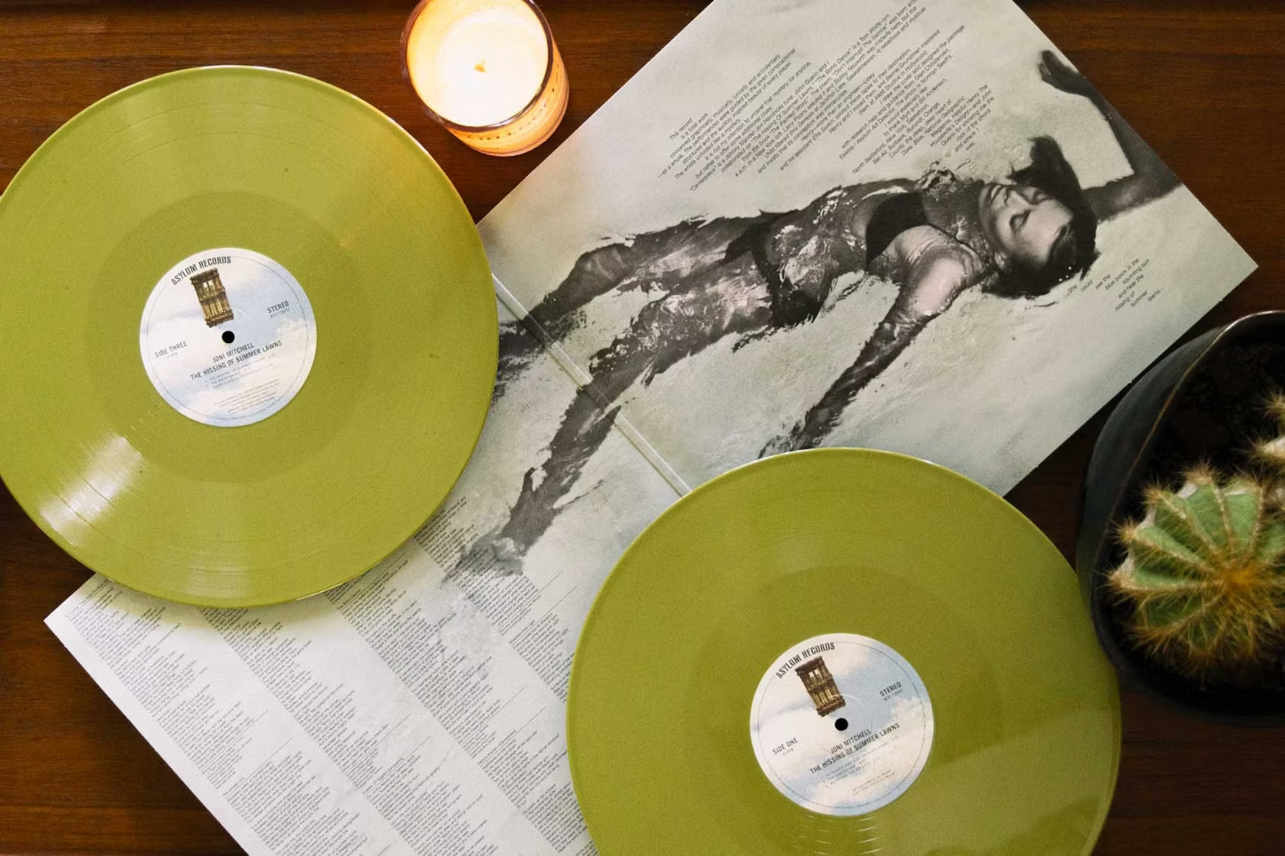 Joni Mitchell - The Hissing Of Summer Lawns (VMP | GREEN VINYL) | Mint (M) Mint (M)-