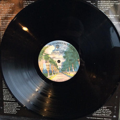 Emmylou Harris - Luxury Liner (VINYL) | Near Mint (NM) Near Mint (NM)-