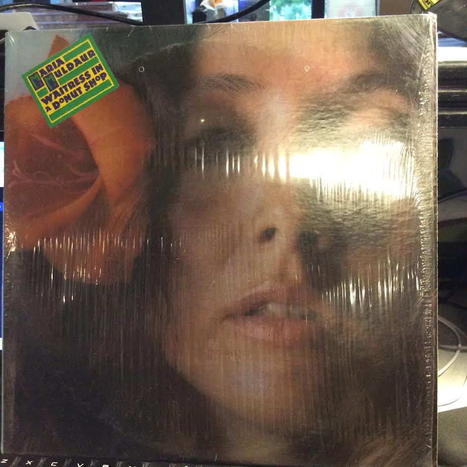 Maria Muldaur - Waitress In A Donut Shop (VINYL) | Near Mint (NM) Near Mint (NM)-
