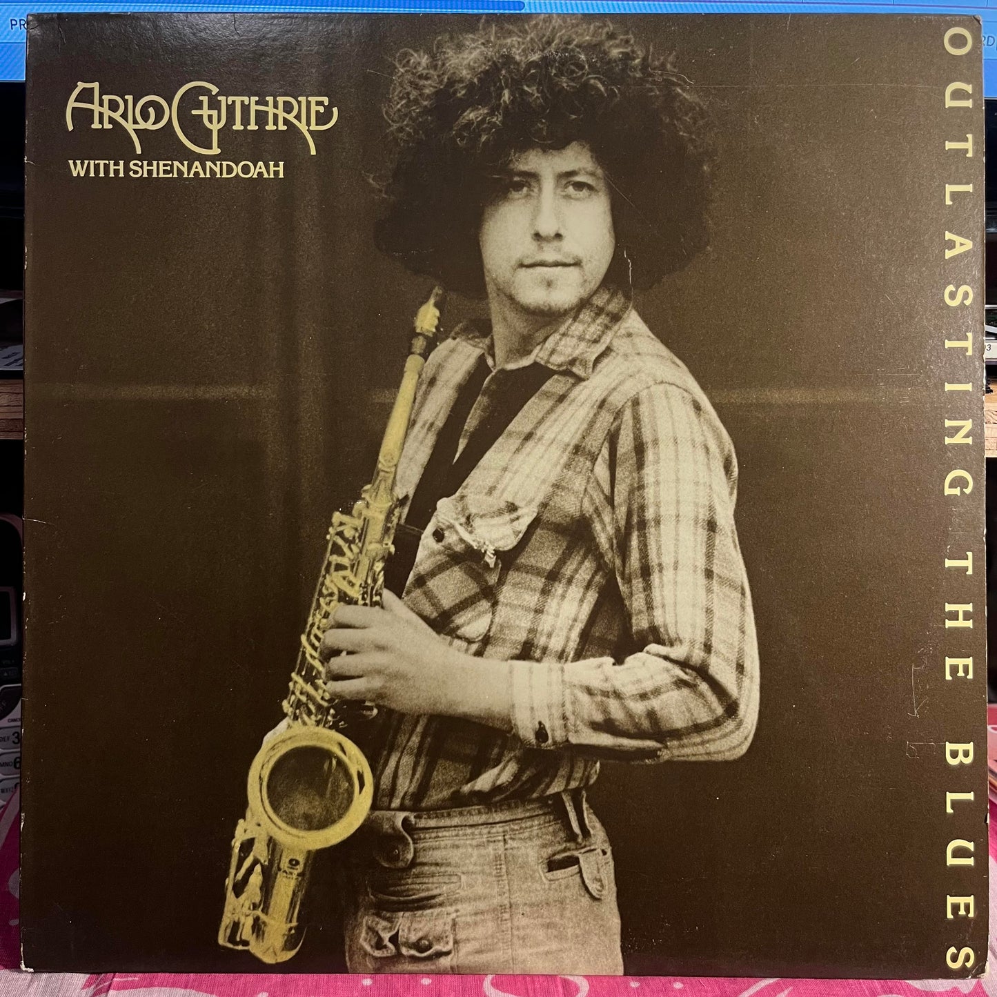 Arlo Guthrie - Outlasting The Blues *WINCHESTER* | Near Mint (NM) Excellent (EX)-
