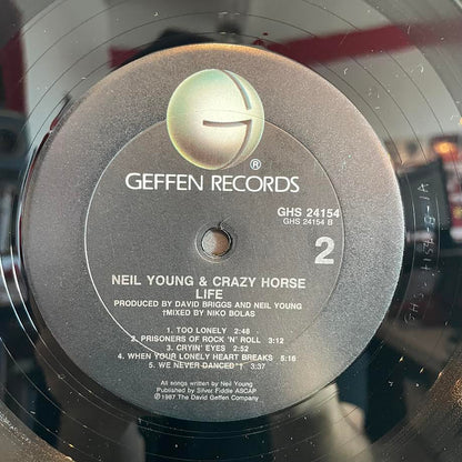 Neil Young - Life (VINYL) | Near Mint (NM) Excellent (EX)-