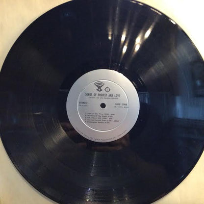 Rev. Ian Douglas Mitchell - Songs Of Protest & Love (VINYL) | Near Mint (NM or M-)-