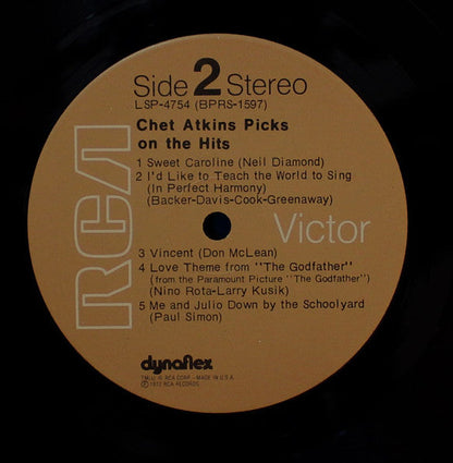 Chet Atkins - Picks On The Hits | Near Mint (NM) Excellent (EX)-