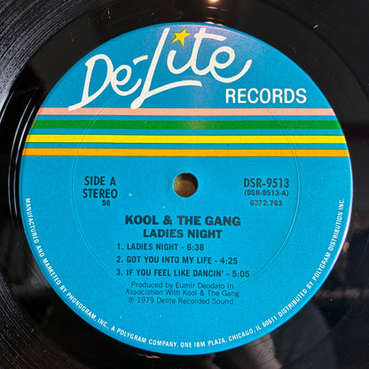 Kool & The Gang - Ladies' Night (VINYL LP De-Lite Records – DSR-9513) | USED Excellent (EX) Excellent+ (EX+)-