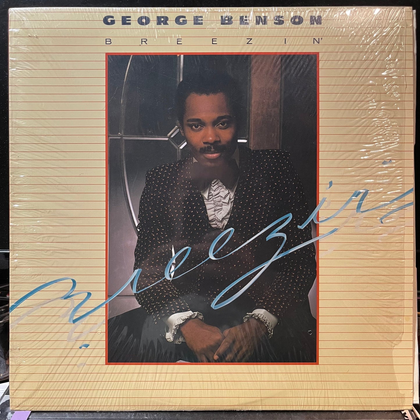 George Benson - Breezin' (VINYL) | Near Mint (NM or M-) Near Mint (NM)-