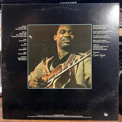 George Benson - Beyond The Blue Horizon (LP) | Near Mint (NM) Excellent+ (EX+)-