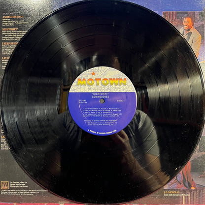 Commodores - Nightshift *CARROLLTON | Near Mint (NM) Very Good Plus (VG+)-