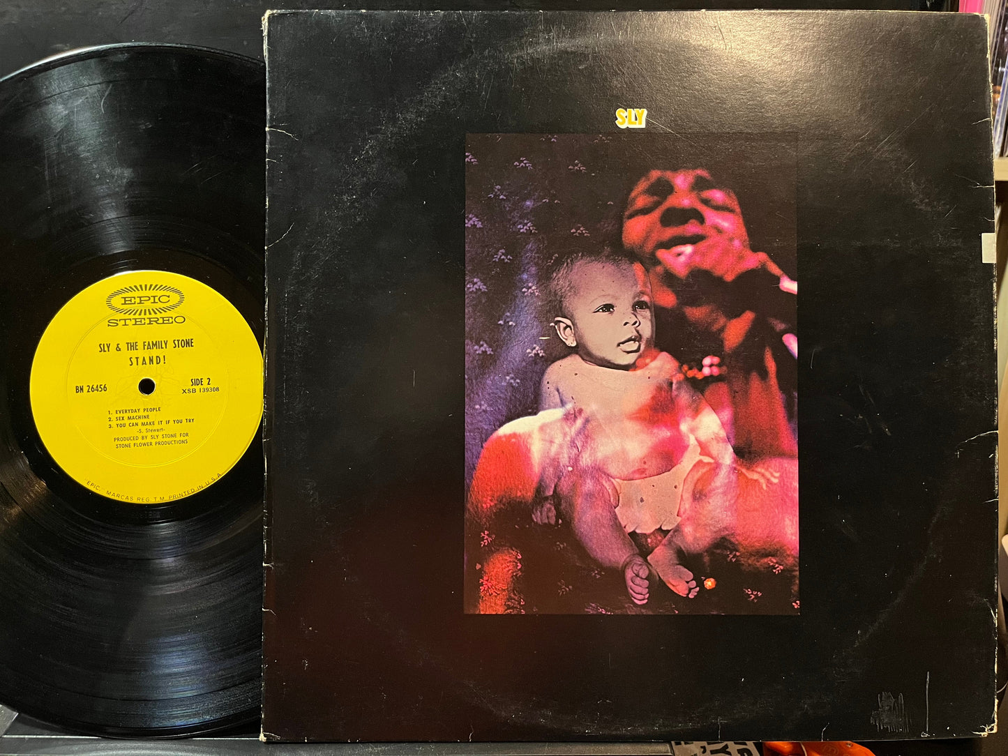 Sly & The Family Stone - Stand! (VINYL) | Very Good (VG) Very Good Plus (VG+)-