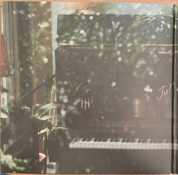 FKJ (French Kiwi Juice) - Just Piano | Mint (M) Mint (M)-