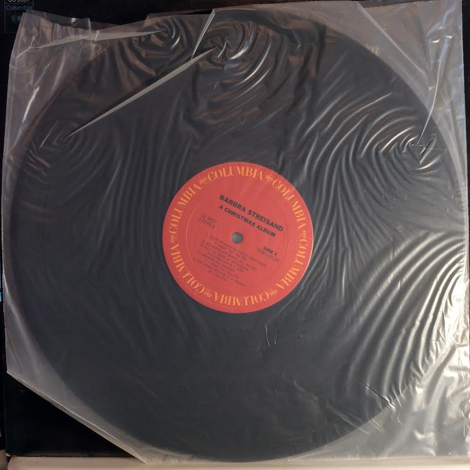 Barbra Streisand - A Christmas Album (VINYL) | Near Mint- (NM-) Excellent+ (EX+)-