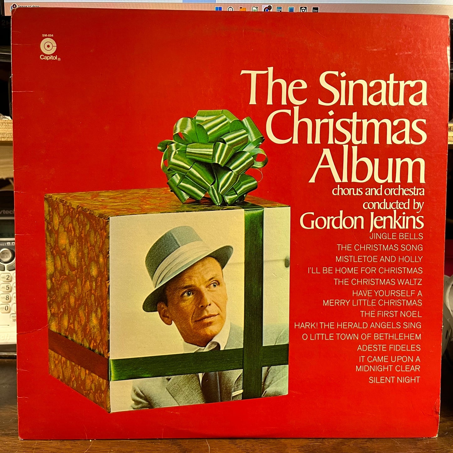 Frank Sinatra - The Sinatra Christmas Album (VINYL) | Excellent (EX)-