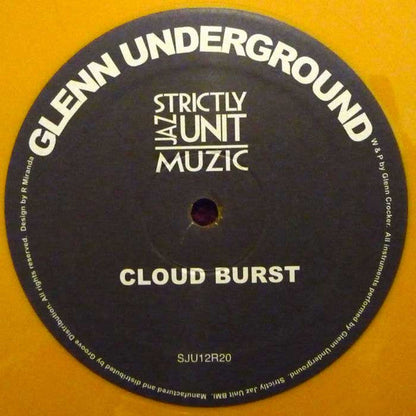 Cloud Burst | Mint (M) Mint (M)-