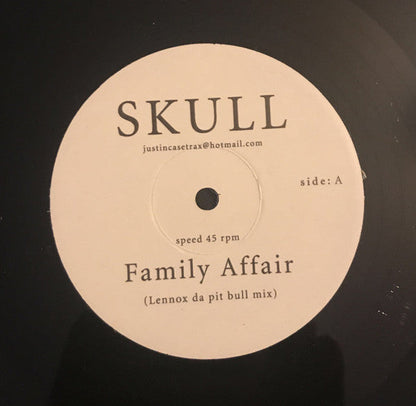 Family Affair | Mint (M) Generic-
