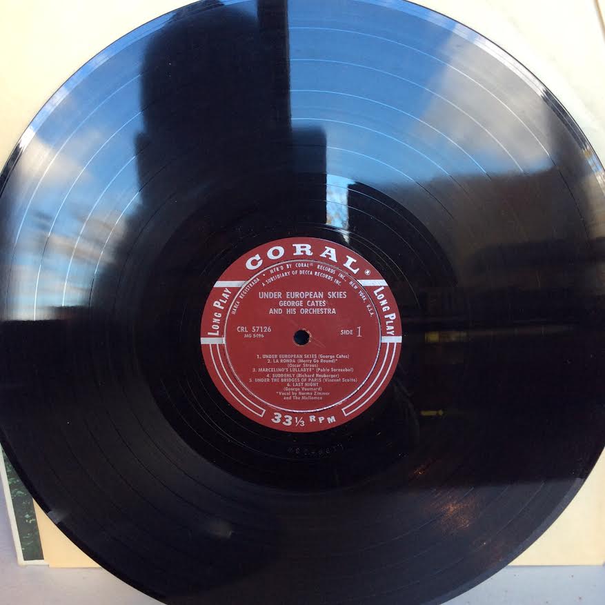 George Cates And His Orchestra - Under European Skies (VINYL) | Excellent (EX) Excellent (EX)-