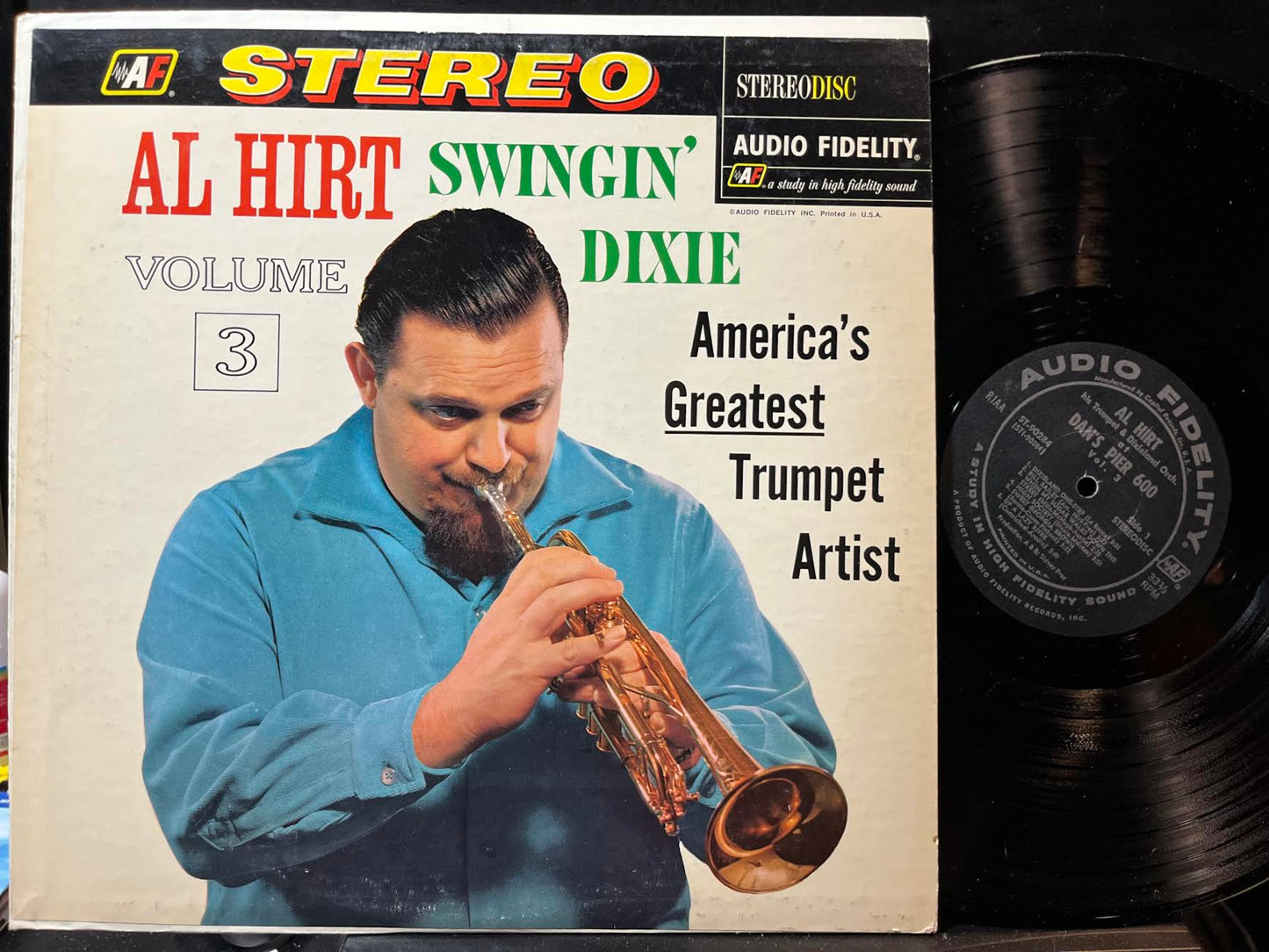 Al Hirt - Swingin' Dixie Volume 3 (VINYL) | Near Mint (NM) Near Mint (NM)-