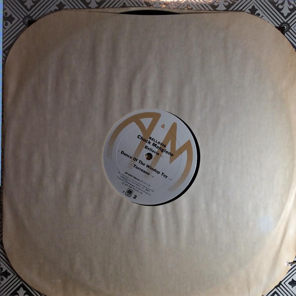 Chuck Mangione - Bellavia (VINYL) | Near Mint (NM) Near Mint- (NM-)-