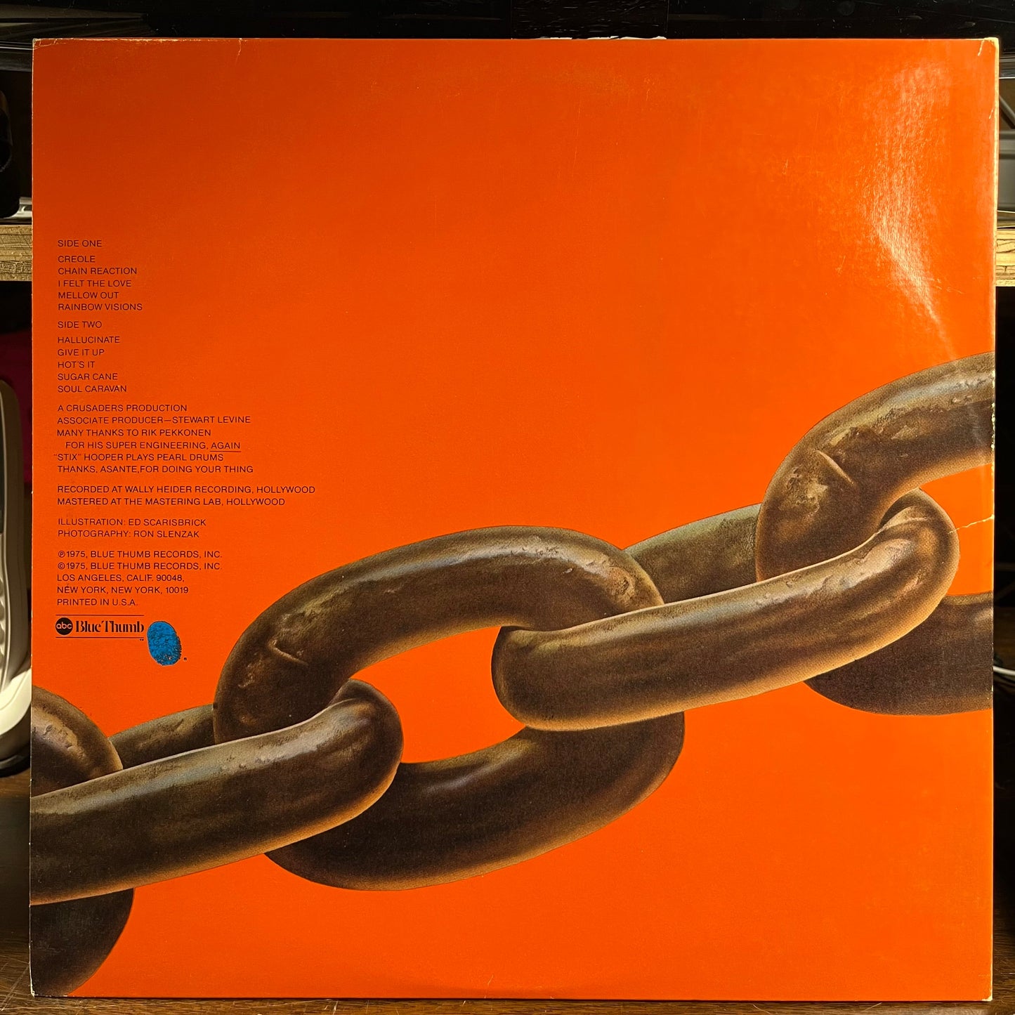 The Crusaders - Chain Reaction (VINYL) | Near Mint (NM) Excellent+ (EX+)-