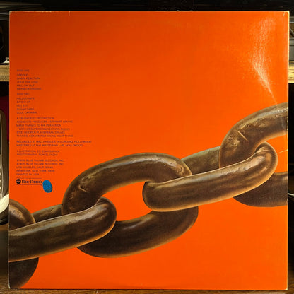 The Crusaders - Chain Reaction (VINYL) | Near Mint (NM) Excellent+ (EX+)-