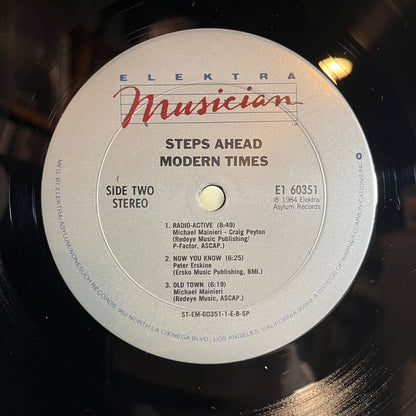 Steps Ahead - Modern Times (LP) | Near Mint (NM) Near Mint (NM)-